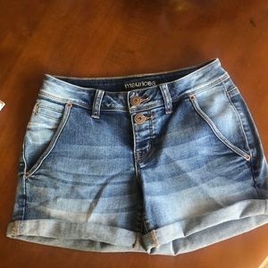 Maurices Button Fly Jean Shorts size 2